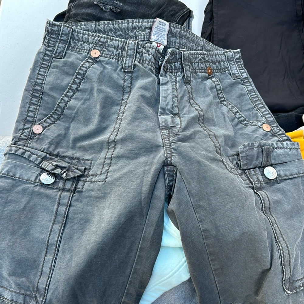 TRUE RELIGION CARGO PANTS